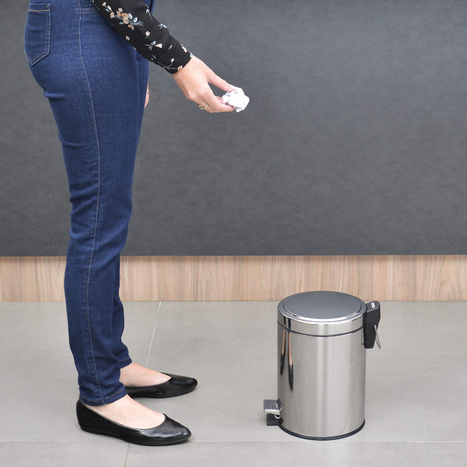 Bote tramontina 94538/705 basura inox pedal 5l - Ekar de Gas
